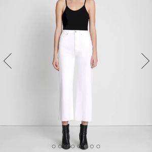 NWT 7 For All Mankind- Luxe Vintage Ultra High RiseCropped Jo White Jeans- 32